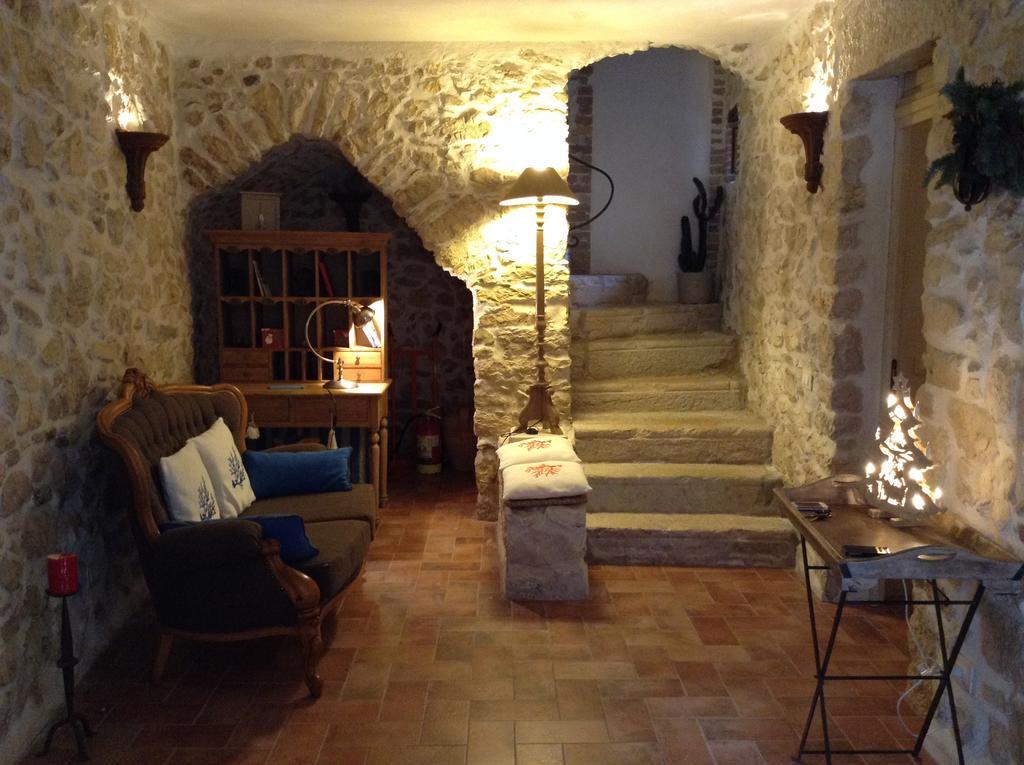 B&B Milleunapietra Romantic Guest House Ausonia Exterior photo