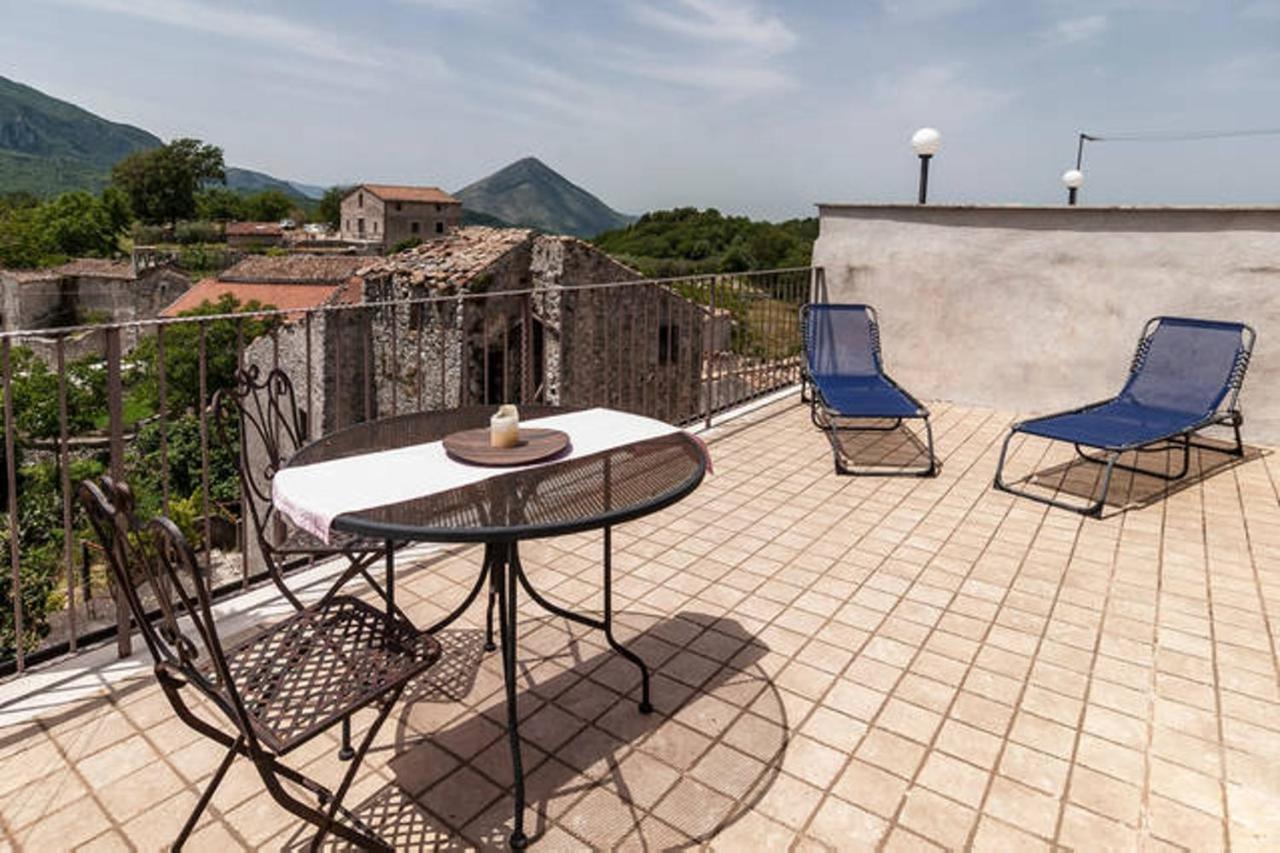 B&B Milleunapietra Romantic Guest House Ausonia Exterior photo
